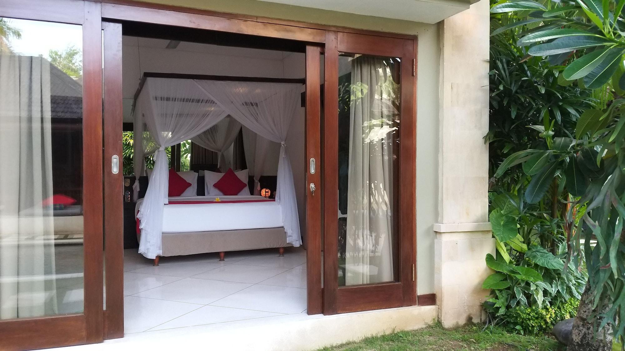 Zanissa * Seminyak (Bali)